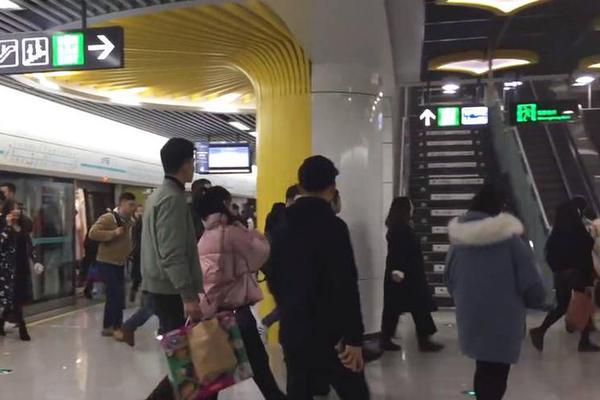 星际海盗杀玩家任务应该怎么做